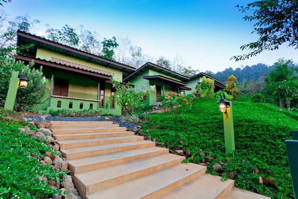 The Mouth Resort - Sha Extra Plus Khao Lak Bagian luar foto