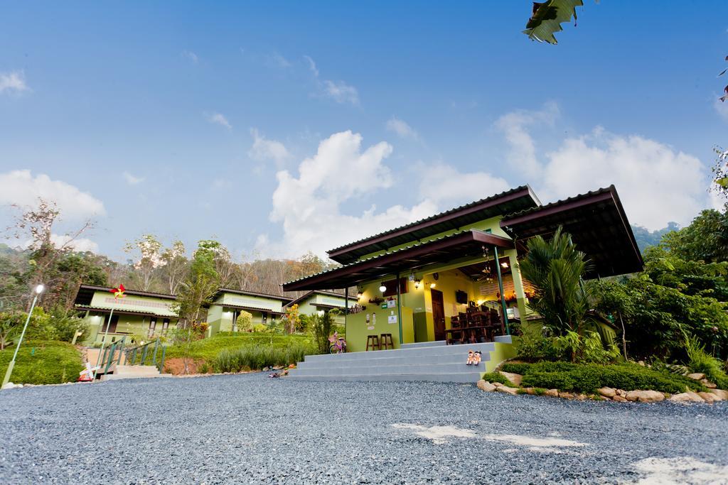 The Mouth Resort - Sha Extra Plus Khao Lak Bagian luar foto