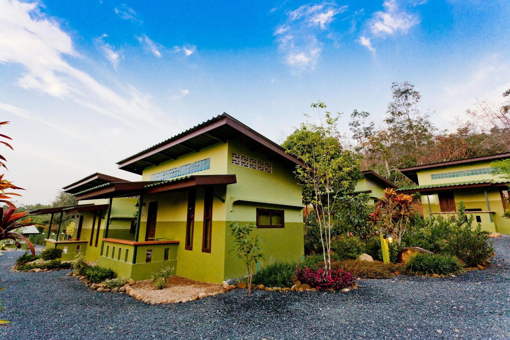 The Mouth Resort - Sha Extra Plus Khao Lak Bagian luar foto