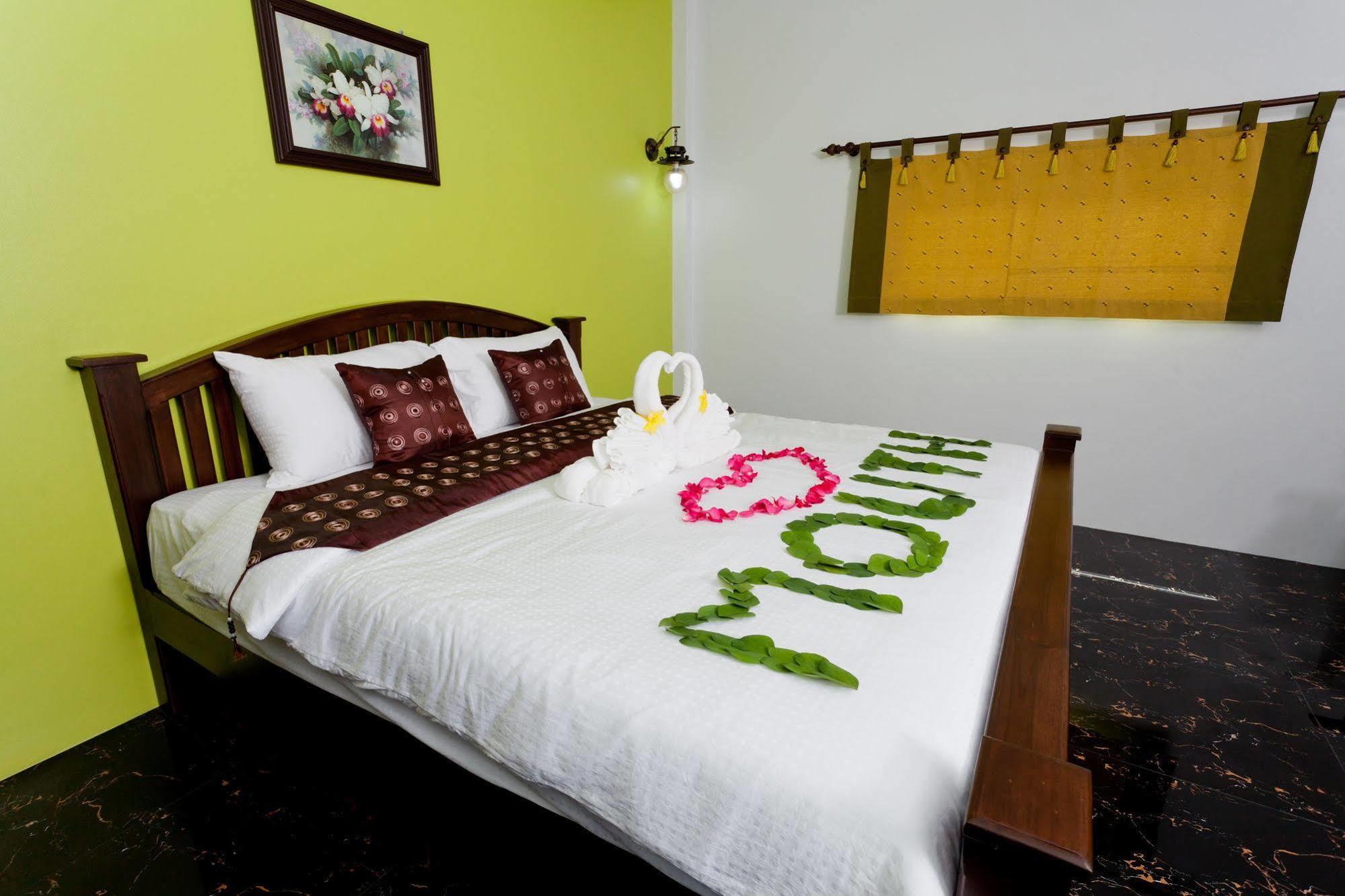 The Mouth Resort - Sha Extra Plus Khao Lak Bagian luar foto